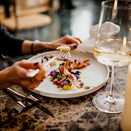 Palazzo Presta Hotel 4*