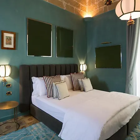 Palazzo Presta 4*